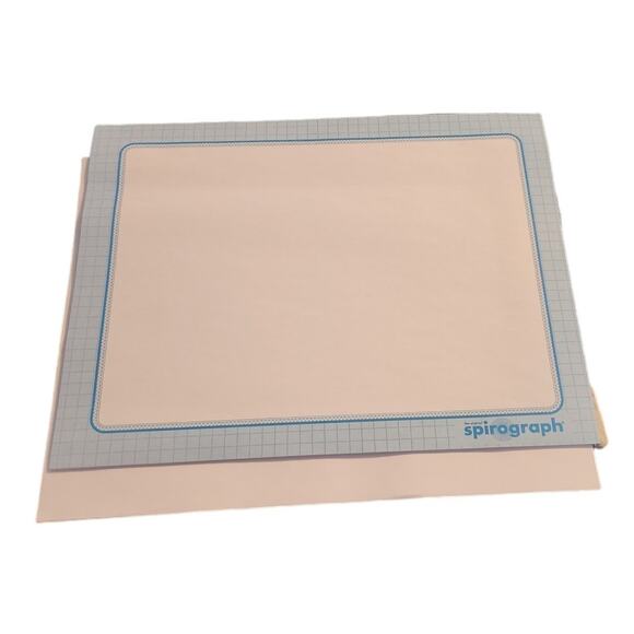 Hasbro Spirograph Missing a few pages otherwise complete - Picture 5 of 5